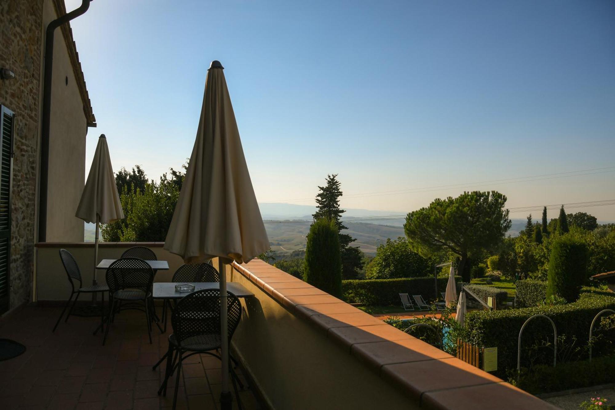 Podere Le Monache Apartment Montaione
